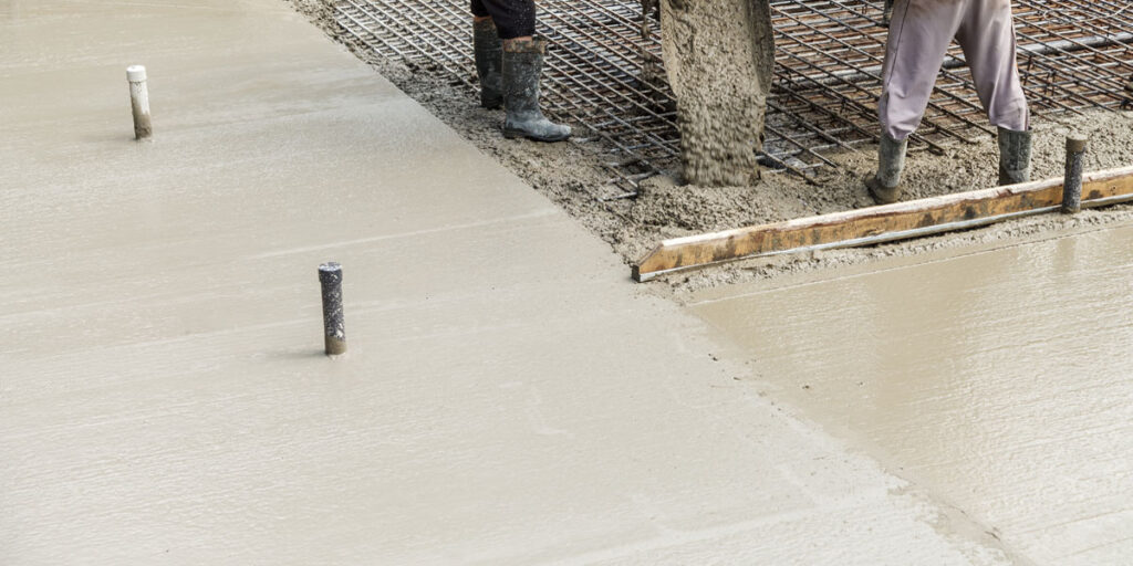 Laying concrete in Tampa